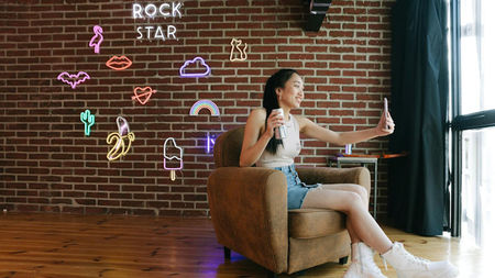 How to Become a TikTok Travel Star in 2025