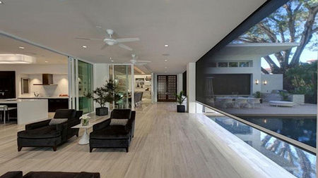 Create Luxurious Entertainment Spaces With Outdoor Blinds