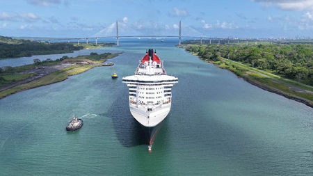 Queen Mary 2 Makes Historic First Transit Through the Panama Canal 
