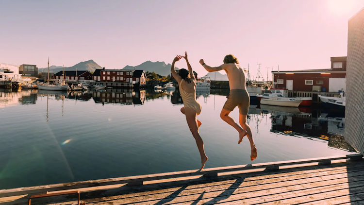 Travelers Can Now Experience Norway’s Midnight Sun with Up Norway’s New Journeys