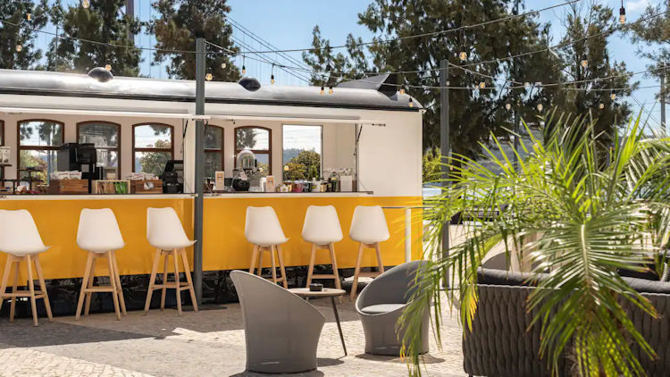 Savor the Flavors of Lisbon This Summer with Riverside Food & Drink Experiences at Hyatt Regency Lisbon