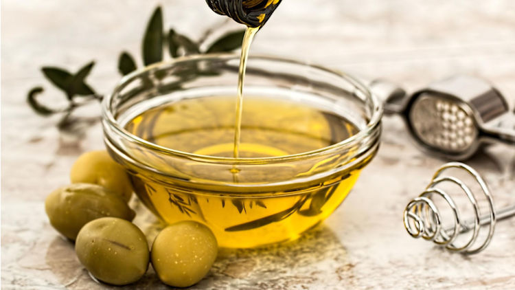 Bulk Olive Oil Options Explained for Commercial Buyers