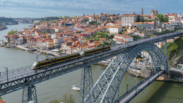 Why Americans are Choosing Portugal for Relocation 