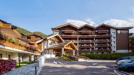 A Stay at Teleferic Grand Hotel, Poiana Brașov, Romania