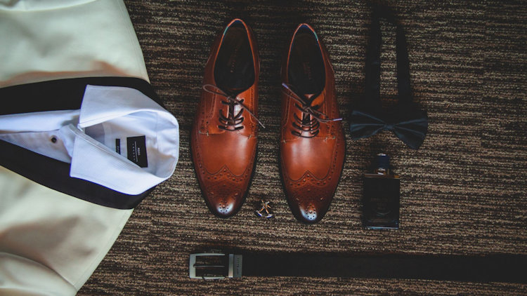 The Modern Luxury Travel Wardrobe: Timeless Style for Resorts, City Breaks and Coastal Escapes