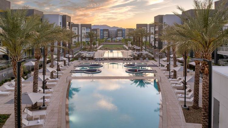 Calling All Snowbirds to Sin City: Enjoy Month-Long Stays at Ariva Luxury Serviced Residences in Las Vegas