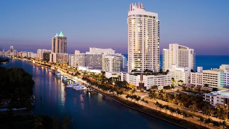 Fontainebleau Miami Beach, Florida 5 Star Luxury Resort Hotel-slide-15