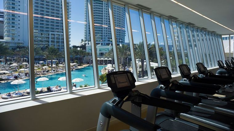 Fontainebleau Miami Beach, Florida 5 Star Luxury Resort Hotel-slide-4