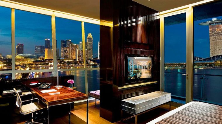 Fullerton Bay Hotel, Singapore 5 Star Luxury Hotel-slide-17