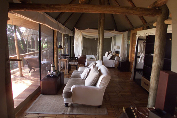 Mombo Camp & Little Mombo - Moremi Reserve, Okavango Delta, Botswana-slide-7