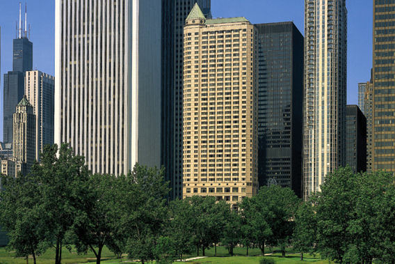 Fairmont Chicago, Millennium Park - Chicago, Illinois - Luxury Hotel-slide-3