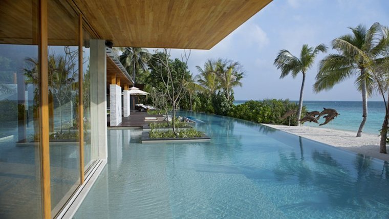 Coco Prive Kuda Hithi Island, Maldives-slide-2