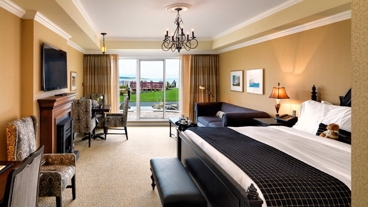 Oak Bay Beach Hotel - Victoria, BC, Canada - Luxury Resort-slide-4