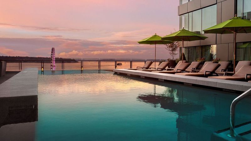 Four Seasons Hotel Seattle, Washington - 5 Star Luxury Hotel-slide-2