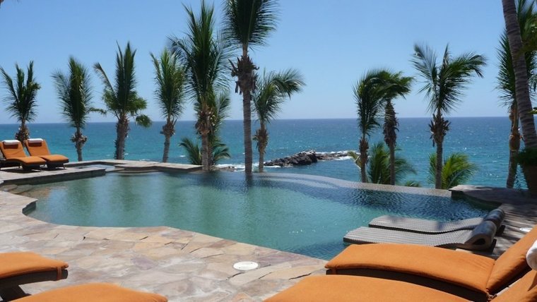 Preferred Escapes - Luxury Villa & Vacation Rentals-slide-14