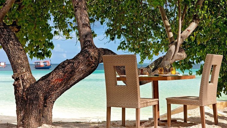 Constance Moofushi, Maldives Luxury Resort-slide-13