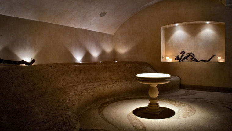 Chateau Monfort - Milan, Italy - 5 Star Luxury Hotel-slide-13