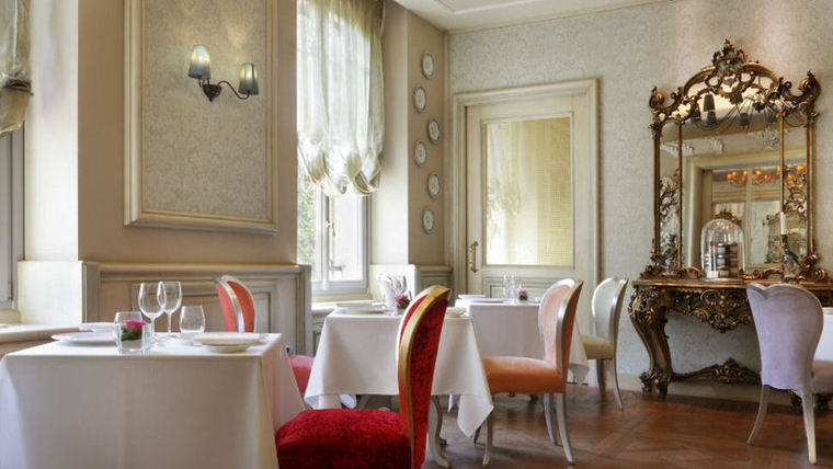 Chateau Monfort - Milan, Italy - 5 Star Luxury Hotel-slide-17