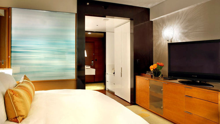 The Ritz Carlton Los Angeles, California 5 Star Luxury Hotel-slide-18
