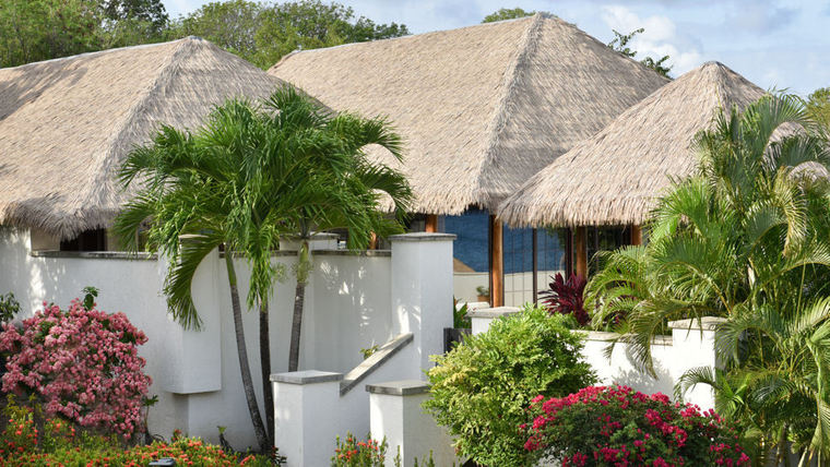 Paradise Beach Nevis, Luxury Beach Villas-slide-4