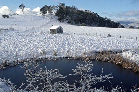 Woodbridge on the Derwent, Tasmania Luxury Boutique Hotel-slide-1