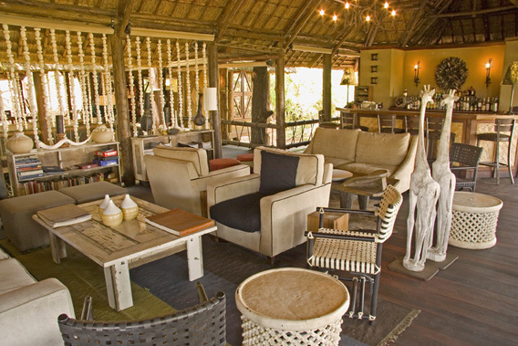 Sanctuary Chief's Camp - Okavango Delta, Botswana - Luxury Safaris-slide-8