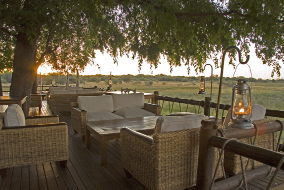 Sanctuary Chief's Camp - Okavango Delta, Botswana - Luxury Safaris-slide-1