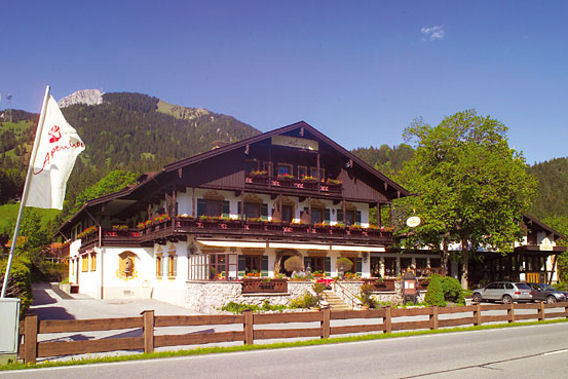Der Alpenhof - Bavaria, Germany - Luxury Ski Lodge-slide-3