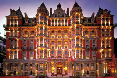 Mandarin Oriental Hyde Park - London, England - 5 Star Luxury Hotel