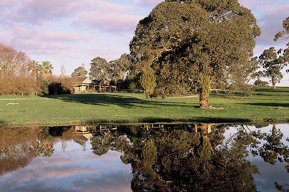Thorn Park by the Vines - Clare Valley, South Australia-slide-1