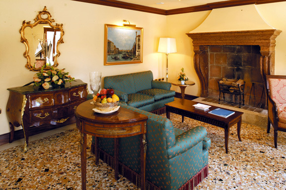 Palazzo Sant'Angelo sul Canal Grande - Venice, Italy - 4 Star Luxury Hotel-slide-7