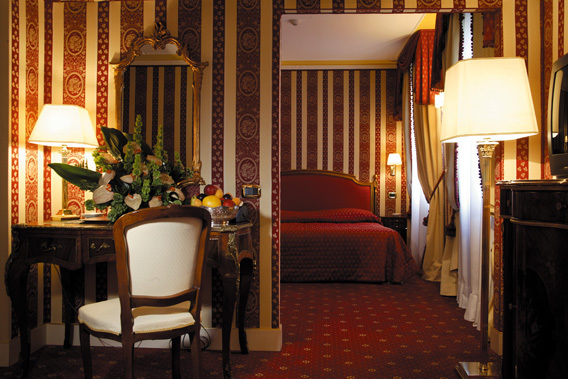 Palazzo Sant'Angelo sul Canal Grande - Venice, Italy - 4 Star Luxury Hotel-slide-6