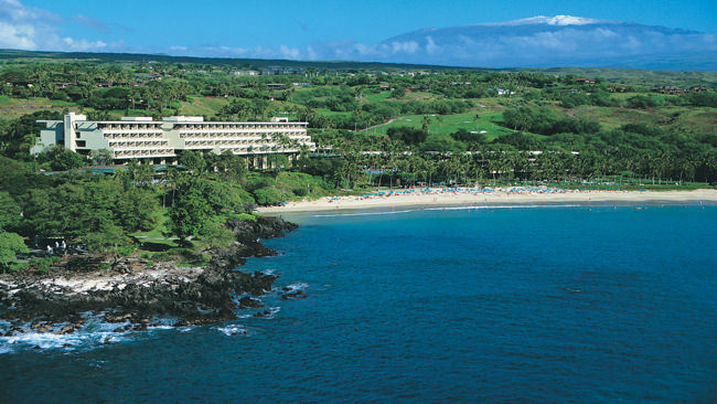 Mauna Kea Beach Hotel - Kona, Big Island, Hawaii - Luxury Resort-slide-12