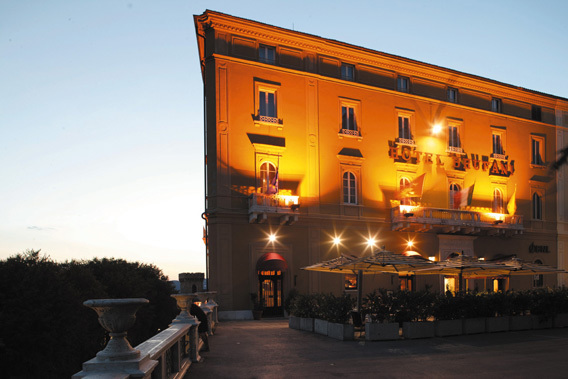 Brufani Palace Hotel - Perugia, Umbria, Italy - 5 Star Luxury Hotel-slide-3