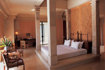 Amanjiwo - Borobudur, Indonesia - Exclusive 5 Star Luxury Resort