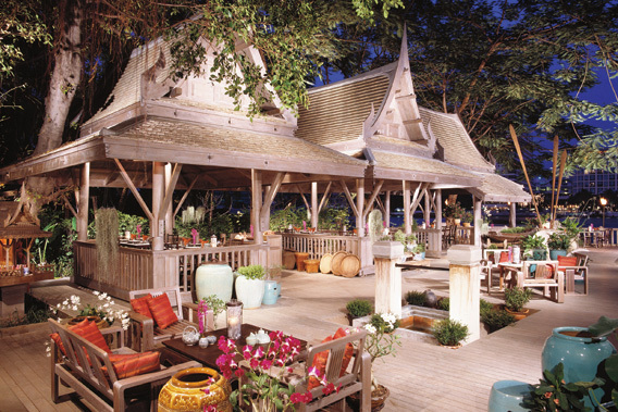 The Peninsula Bangkok, Thailand 5 Star Luxury Hotel-slide-12