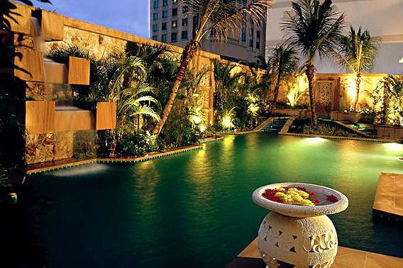 The Ritz Carlton Kuala Lumpur, Malaysia 5 Star Luxury Hotel-slide-6