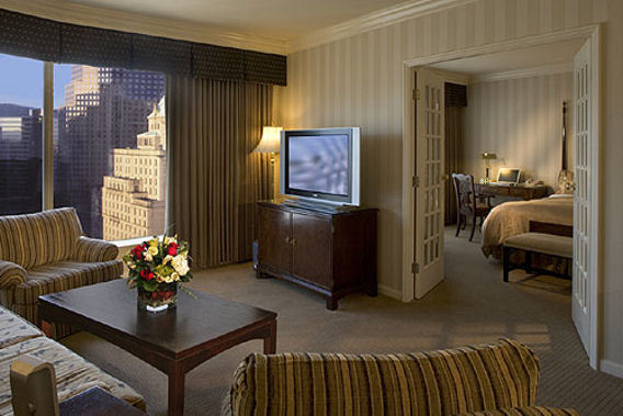 Sutton Place Hotel Vancouver, Canada 4 Star Luxury Hotel-slide-8