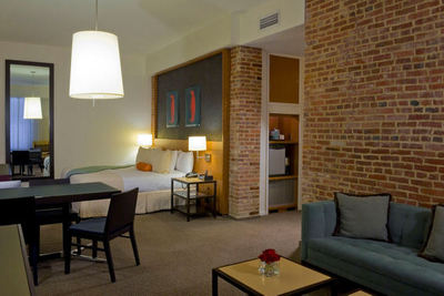 21c Museum Hotel - Louisville, Kentucky - Boutique Hotel