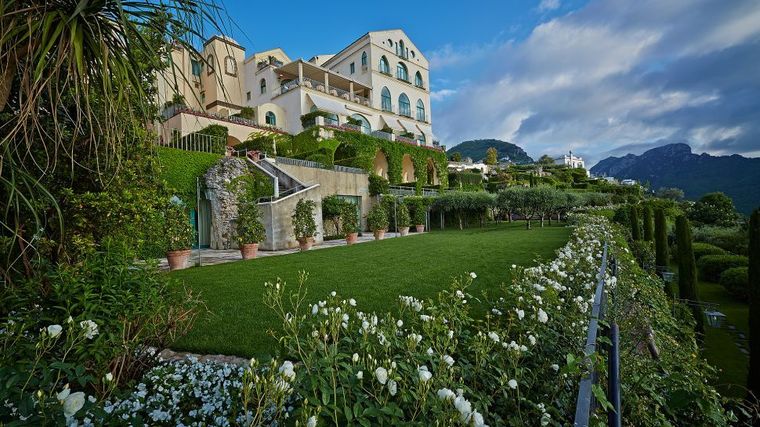 Shots of the lush gardens and stunning views from the famous luxury hotel  The Belmond Hotel Caruso in Ravello, Amalfi Coast, Italy Stock Photo - Alamy