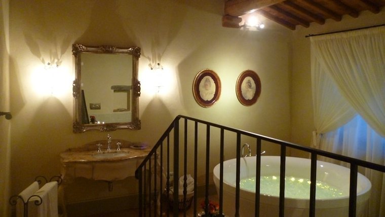 Relais San Sanino - Tuscany, Italy - 4 Exclusive Luxury Suites in the Countryside-slide-6
