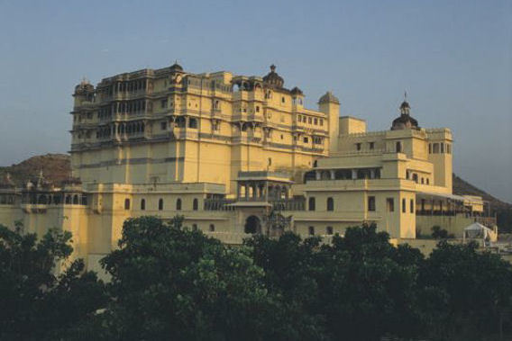 Devi Garh by lebua - near Udaipur, Rajasthan, India - Exclusive 5 Star Palace Hotel-slide-3