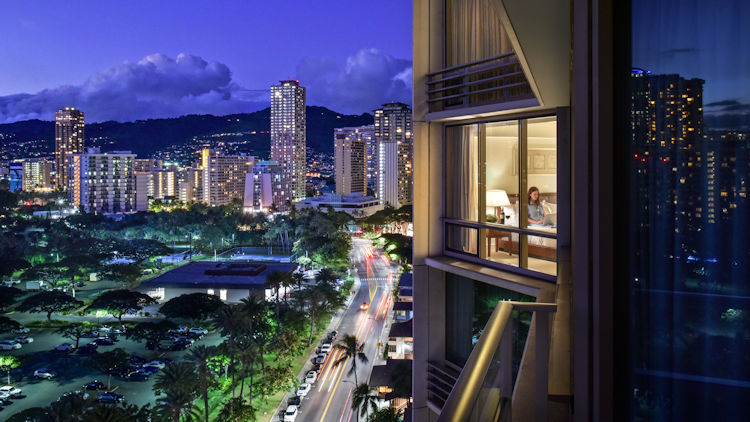 Trump International Hotel Waikiki - Honolulu, Hawaii - 5 Star Luxury Hotel-slide-10