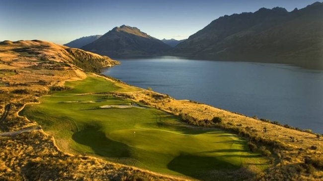 Hilton Queenstown golf