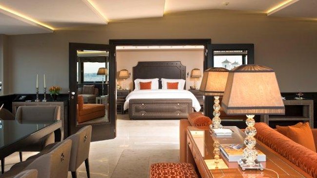 Hotel Hassler Roma suite bedroom