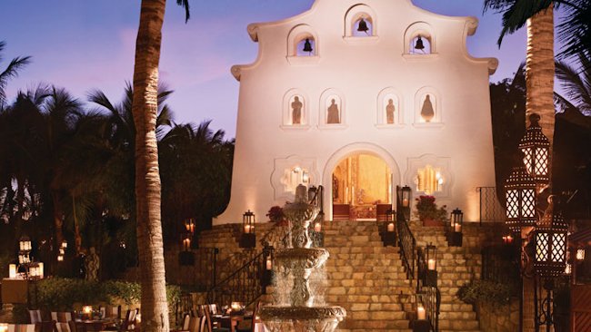 One&Only Palmilla wedding chapel