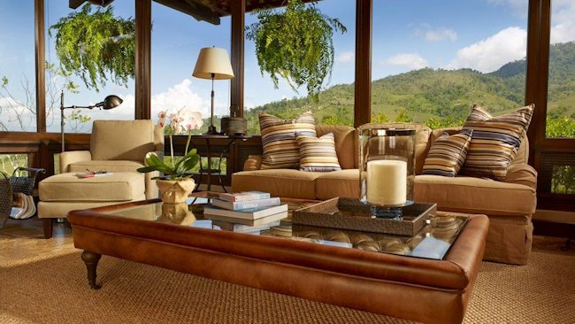 AltaGracia livingroom