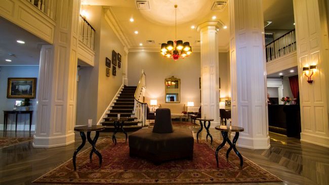 Lancaster Hotel