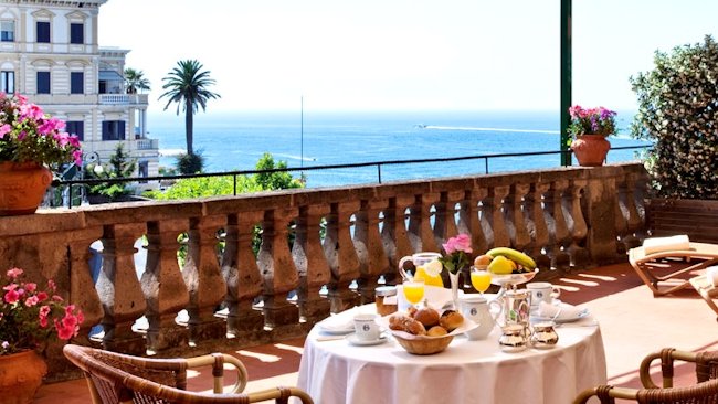 Grand Hotel Excelsior Vittoria view