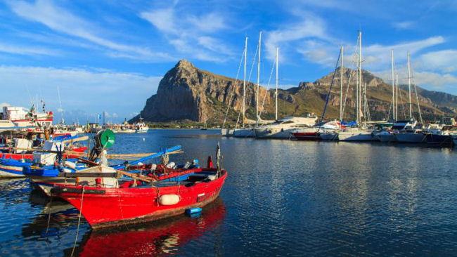 Sicily boats